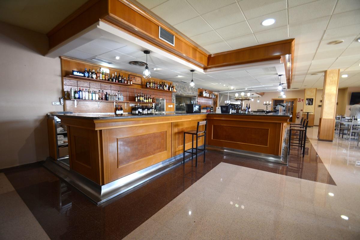 La Imperial Hotel Luceni Ngoại thất bức ảnh