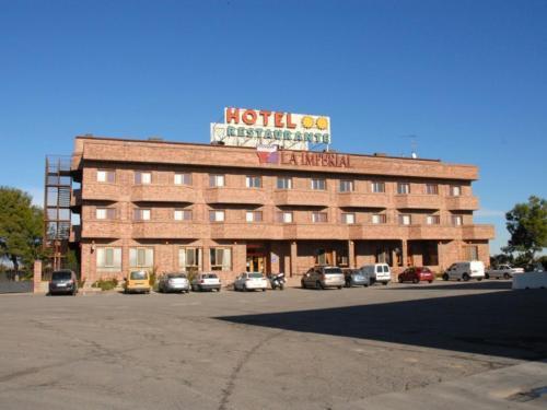 La Imperial Hotel Luceni Ngoại thất bức ảnh